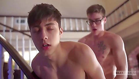 Hotie scene with large complaint filling news